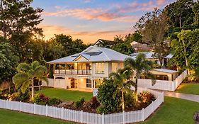 Kalani - The Heavens View House